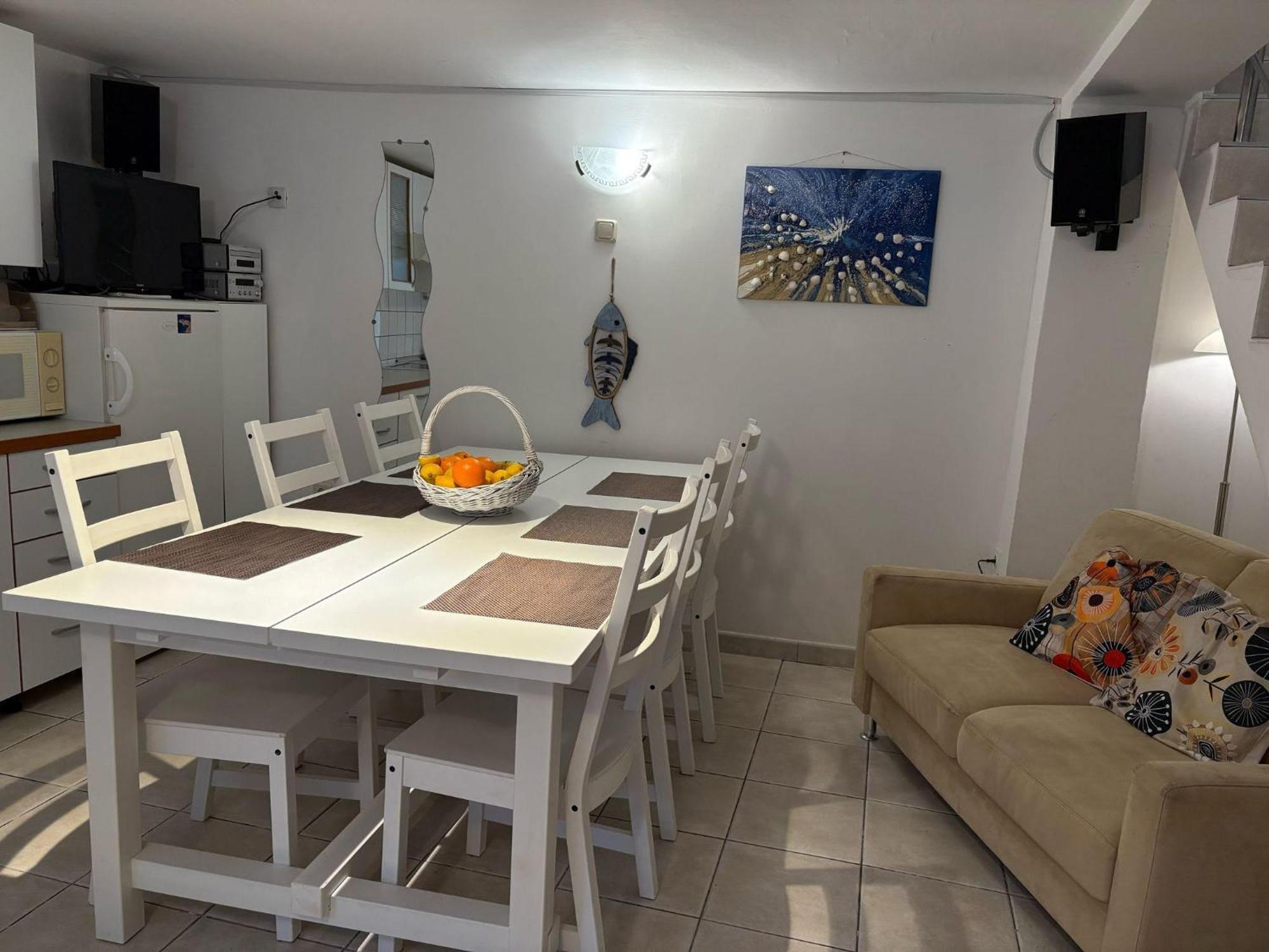 Stone Apartment พรีมอชเตน ภายนอก รูปภาพ